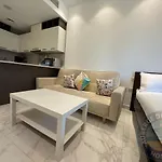 Sleek & Stylish Fully Furnished Studio Joya Verde