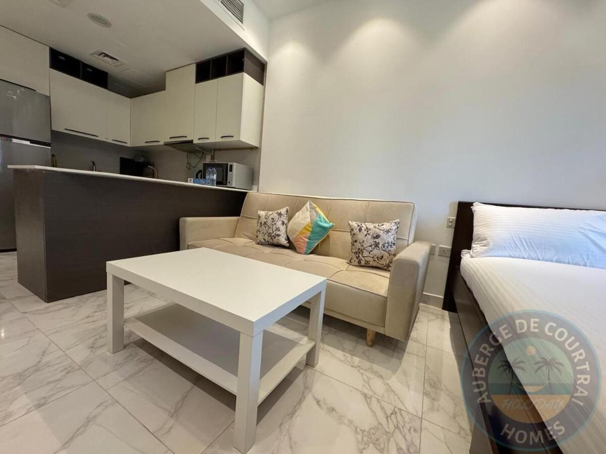 Apartment Sleek & Stylish Fully Furnished Joya